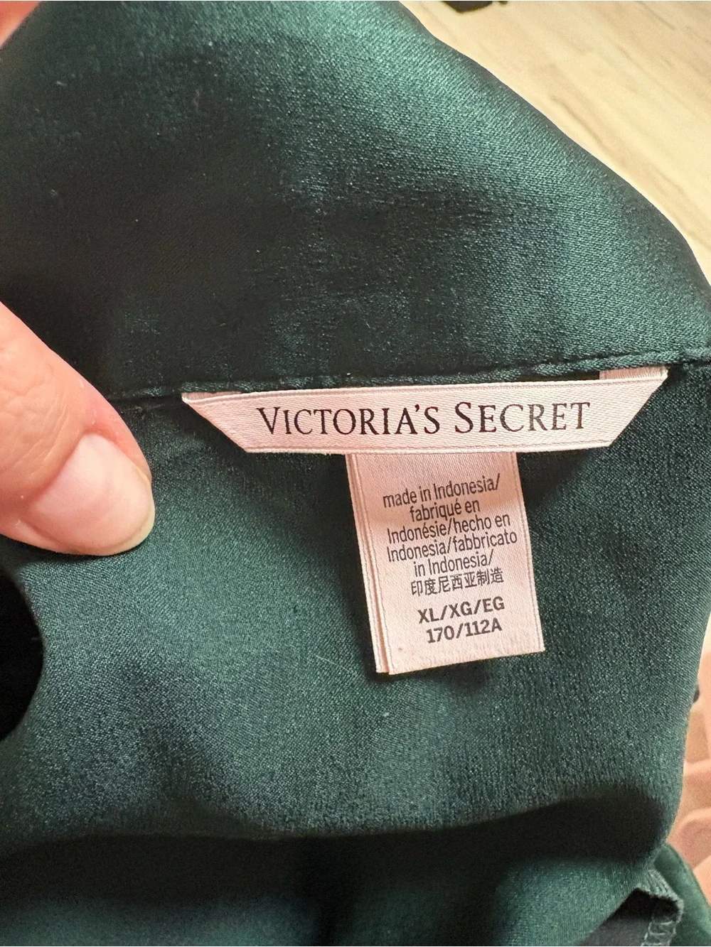 Victoria's Secret Green Satin Top with Fox Embroidery | Size XL | Cottagecore